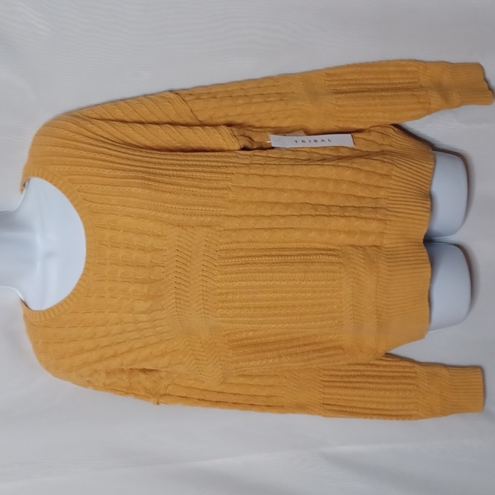 TRIBAL Girl's Yellow Chunky Knitted Sweater. Size G/L